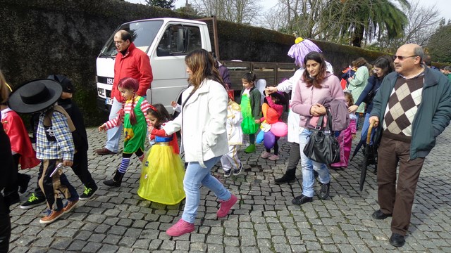 DESFILE DE CARNAVAL 28 de fevereiro 2014